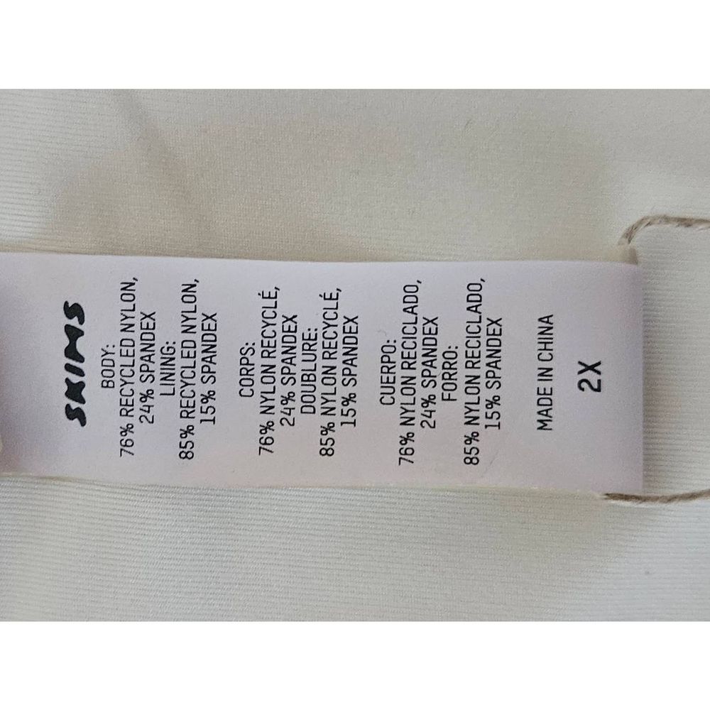Skims bikini swim bottom Nwt - Picture 7 of 9
